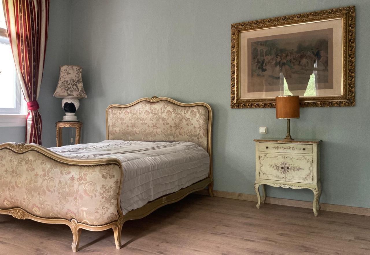 Jagdschloss Hummelshain B&B Esterno foto